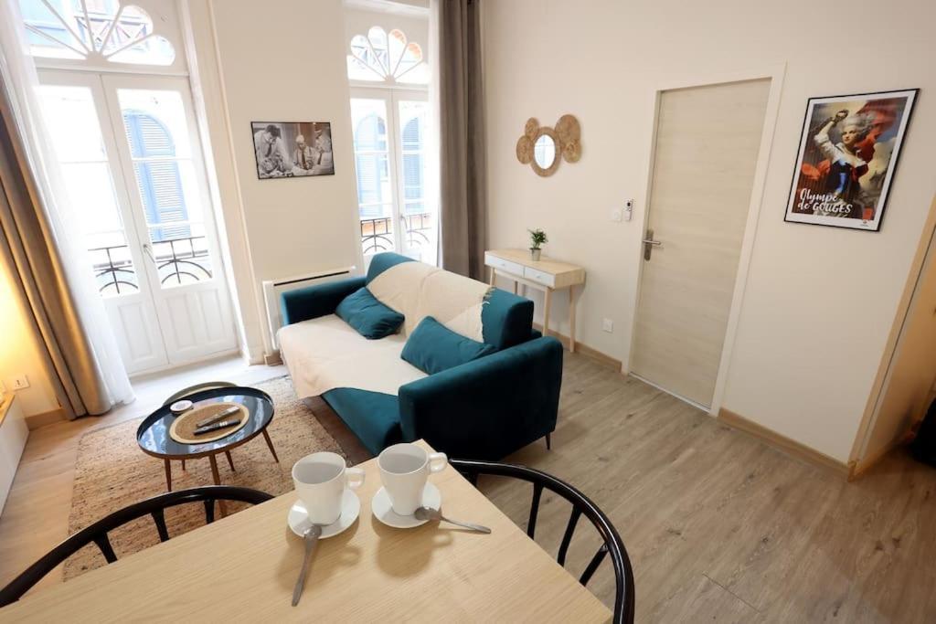 Chez Juliette, Proche Place Nationale Avec Parking Montauban Exterior photo